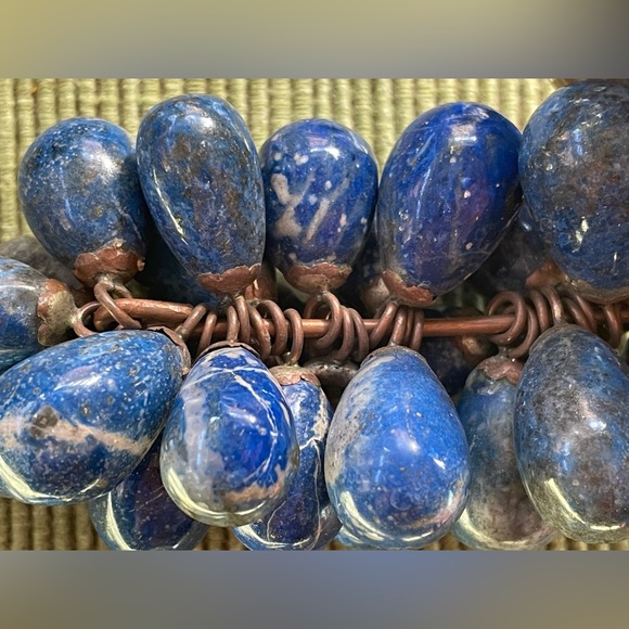 Lapis Lazuli Carved Grape Bunch / Copper Leaf - Vintage/Antique - Picture 6 of 6